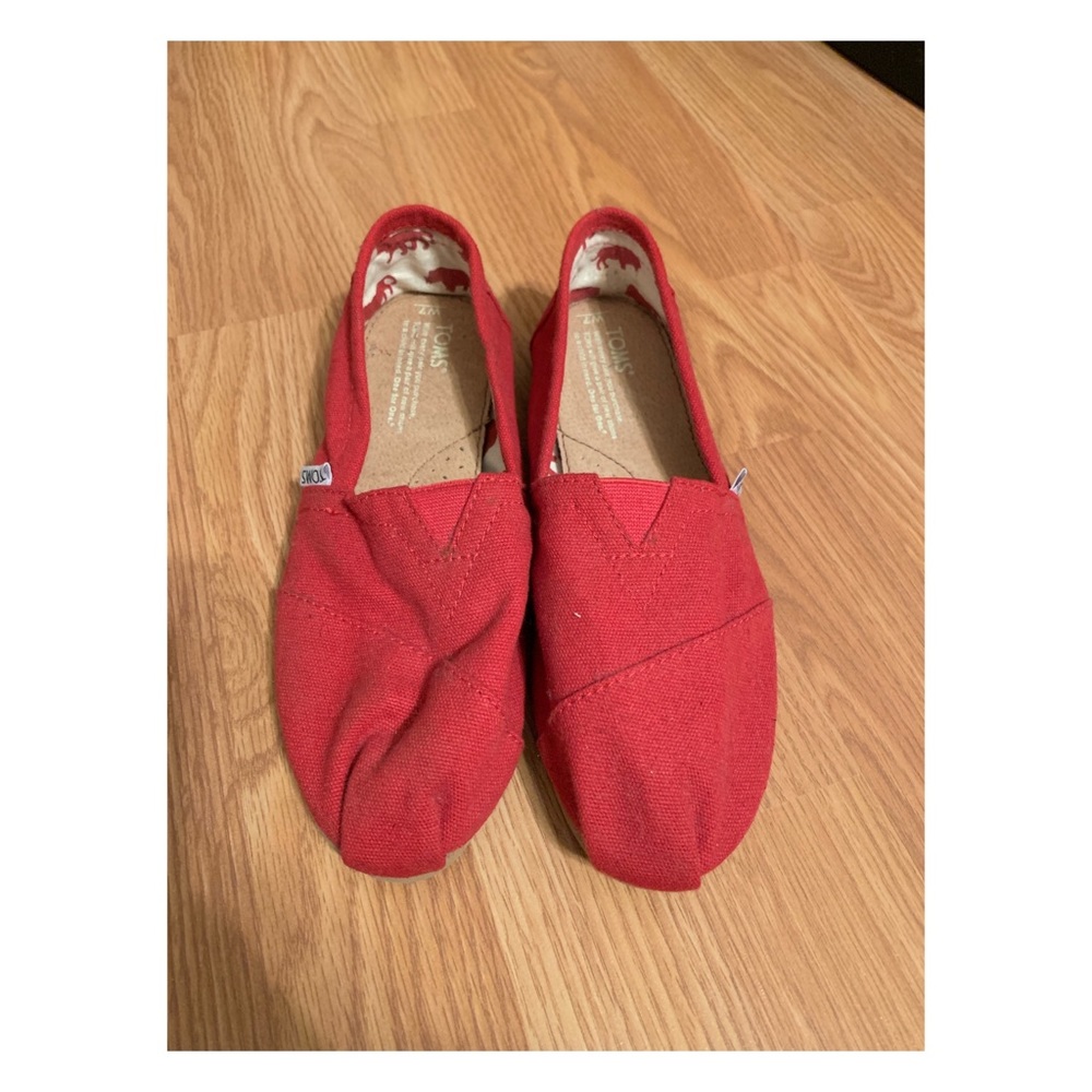 Toms Slip On Shoes